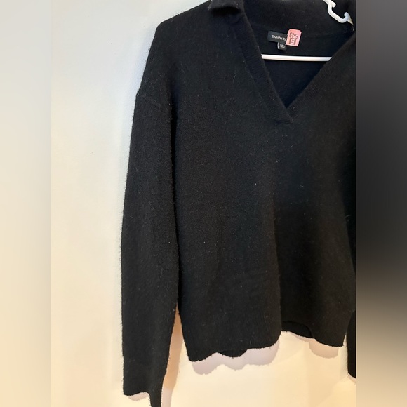 Black top with collar — Banana Republic - Picture 2 of 6